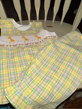 Wish upon a star 3T  Pastel Plaid Giraffe Smocked Set - Yellow Blue Green